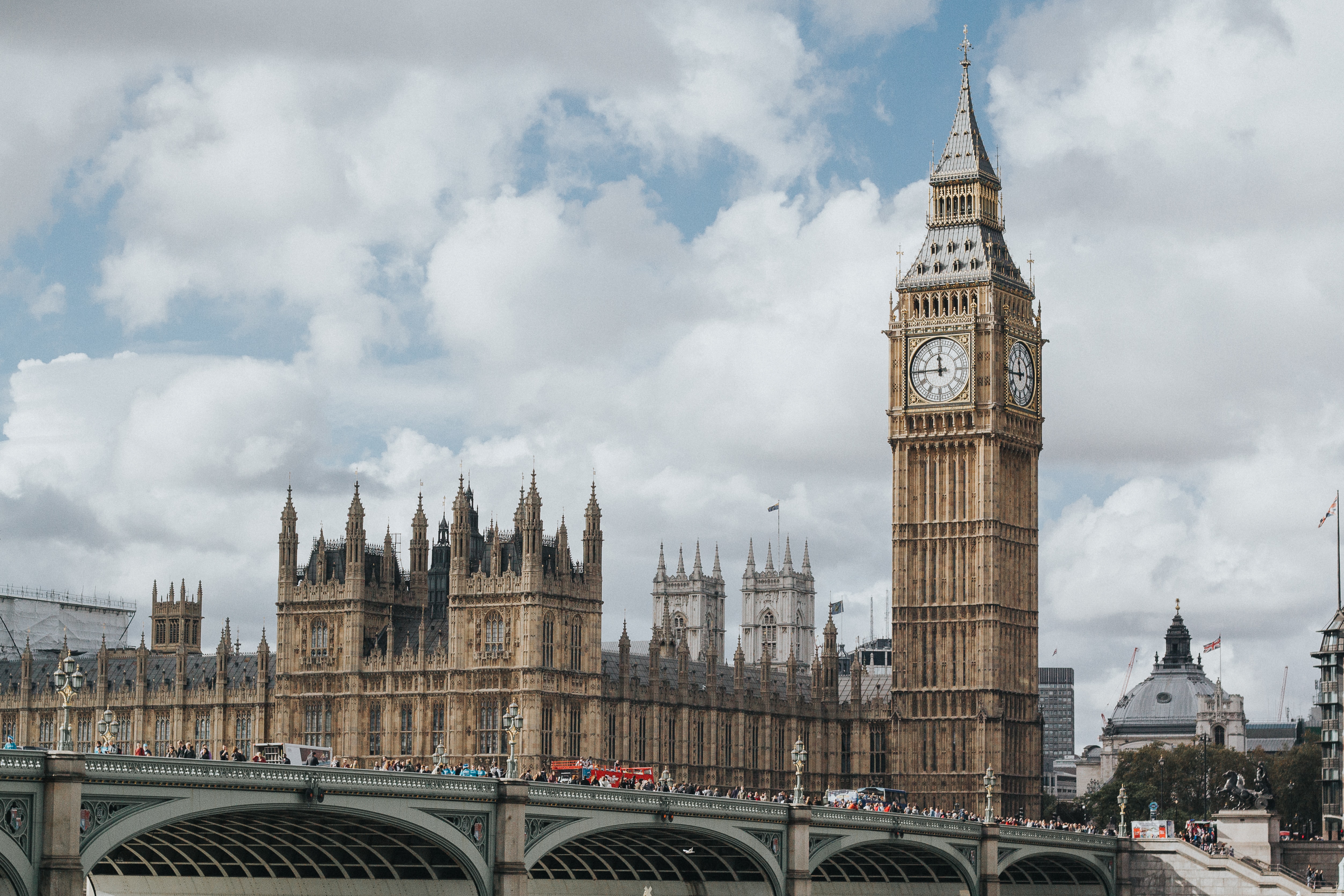 The UK Houses of Parliament, viewed from the south bank of the Thanmes.